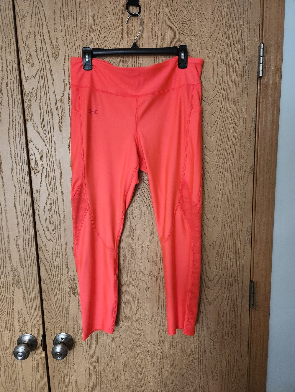 Under Armour Women's orange/ Coral Performance Leggings